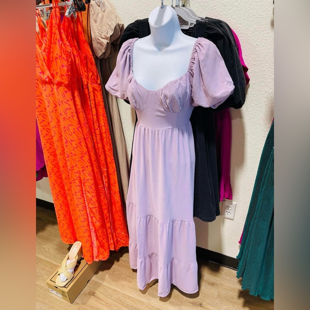 Elegant Lavender Puff Sleeve Dress